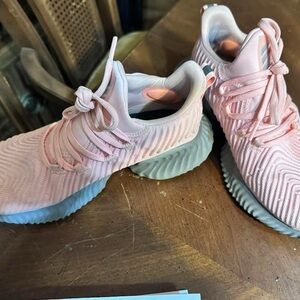 Adidas Alphabounce Instinct